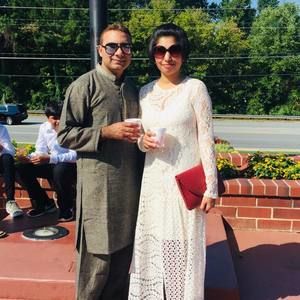 Meet your Posher, Asmina